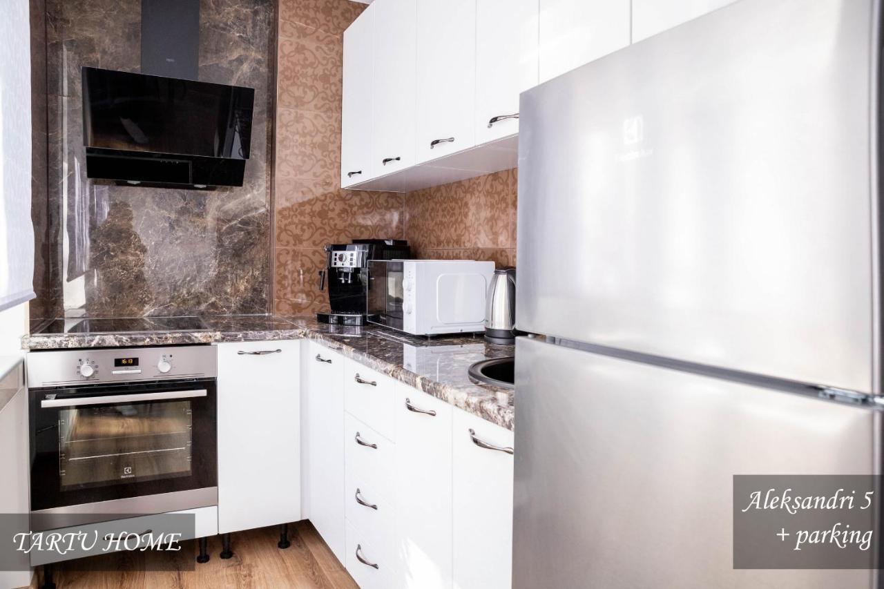 City Center Turu Str Apartments, Parking, Tartu Home Ngoại thất bức ảnh