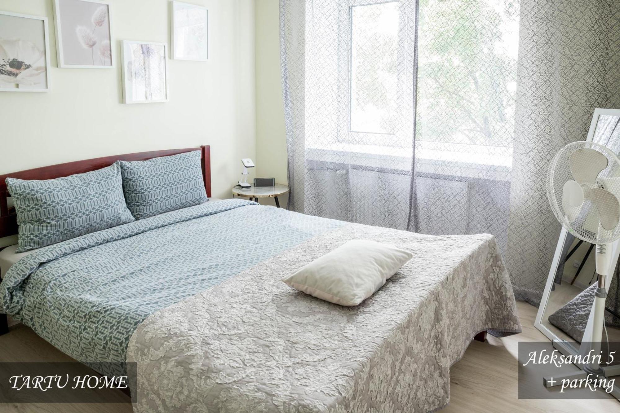 City Center Turu Str Apartments, Parking, Tartu Home Ngoại thất bức ảnh